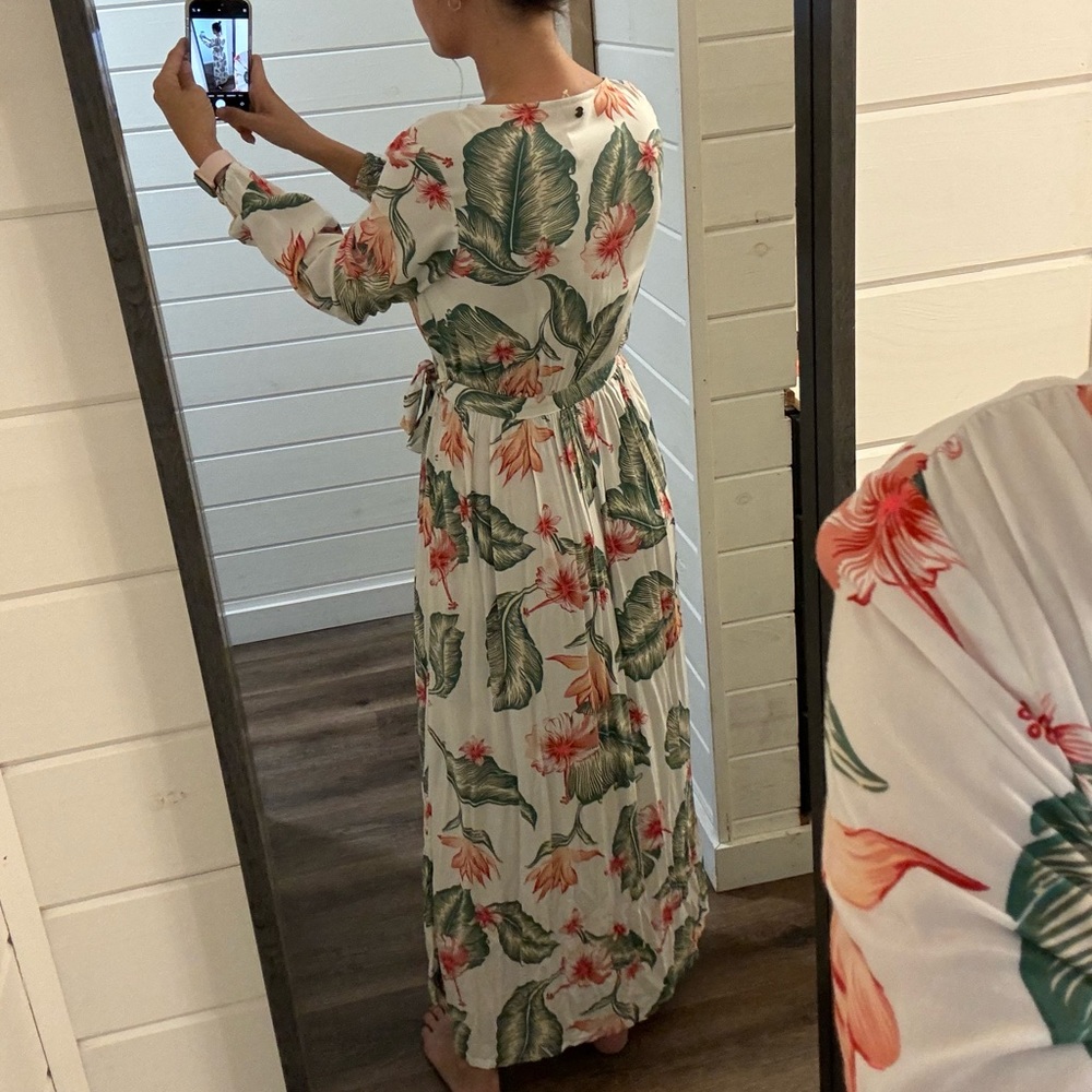 COPY - Roxy Taste of Tomorrow Wrap Dress - Picture 4 of 8